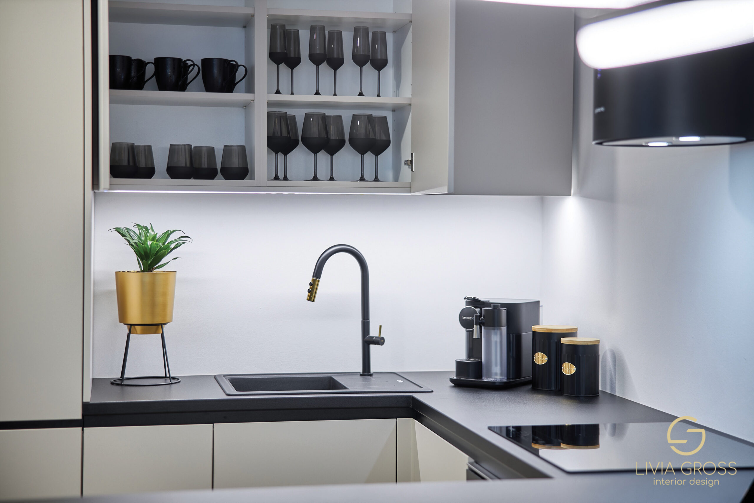 Bytový dizajn kuchynskej linky